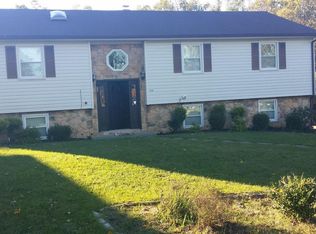 719 Olney Rd, Vinton, VA 24179