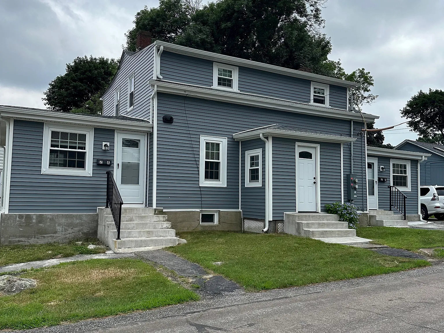 3 bed, 1.5 bath, 1200 sqft, $2,295 — Photo 1