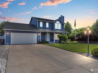 2402 Highland View Dr, East Wenatchee, WA