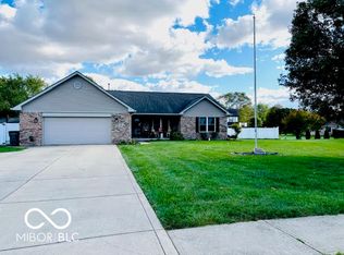 323 Westmoor Dr, Lebanon, IN 46052