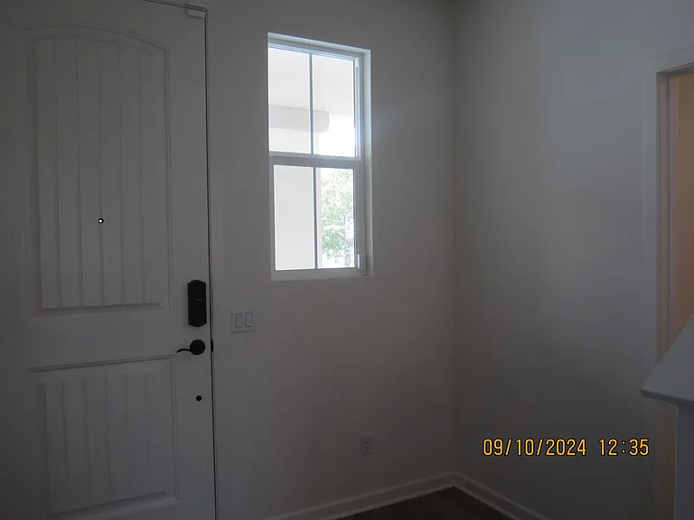 14584 Cessna Ln — Photo 17