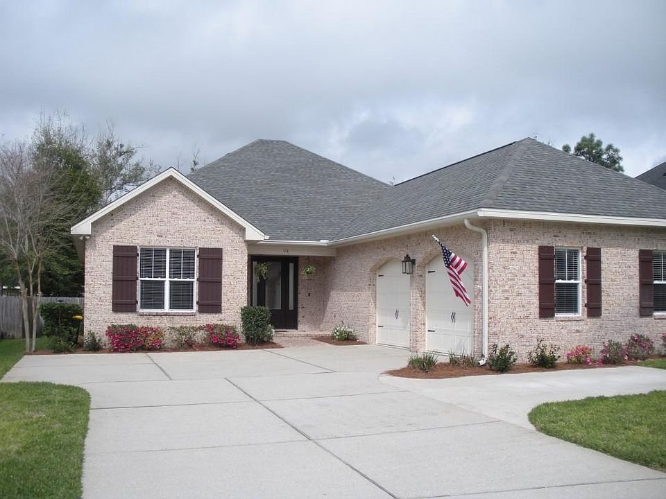 1st image of 111 Black Bear Cir