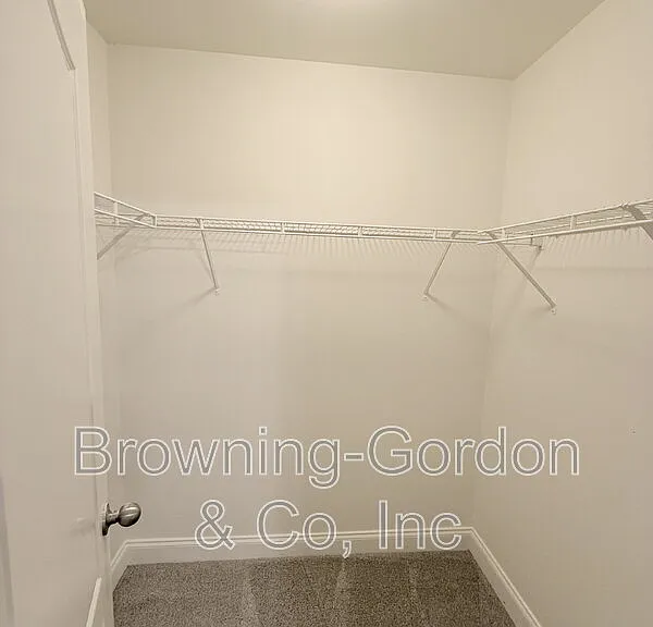 1057 Woodbury Falls Dr — Photo 13