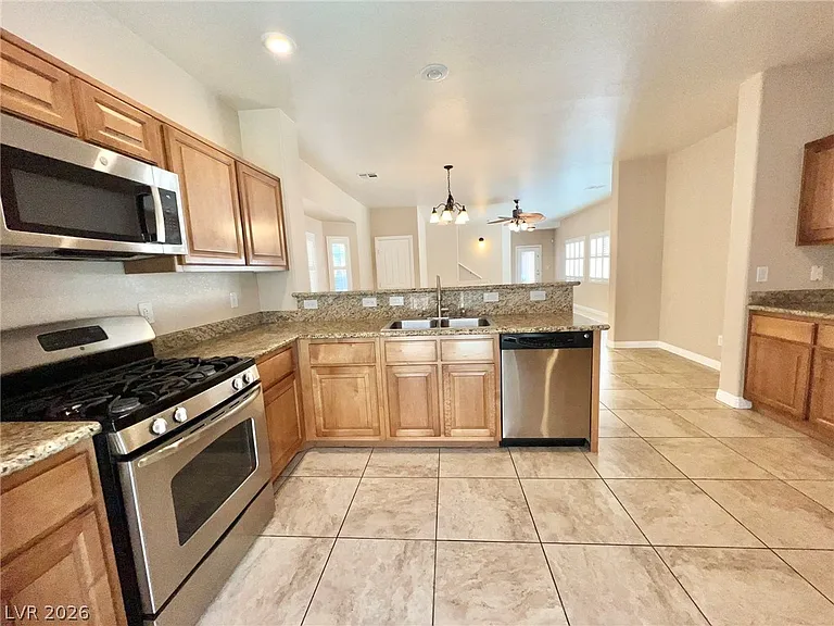 5014 Tunnel Falls Dr — Photo 14