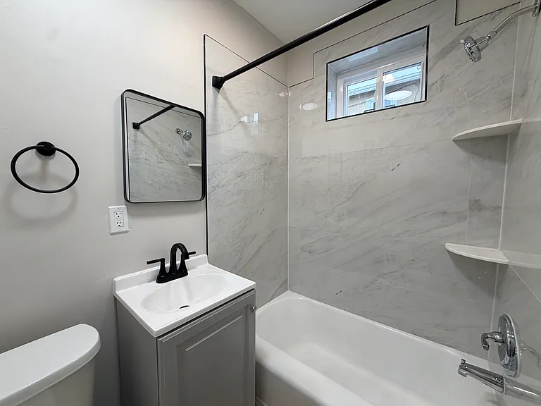 217 Northampton St #1 — Photo 10