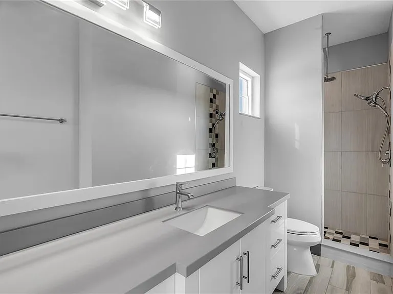 701 E 3rd Ave #PENTHOUSE — Photo 27
