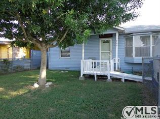 840 W Pyron Ave, San Antonio, TX 78221