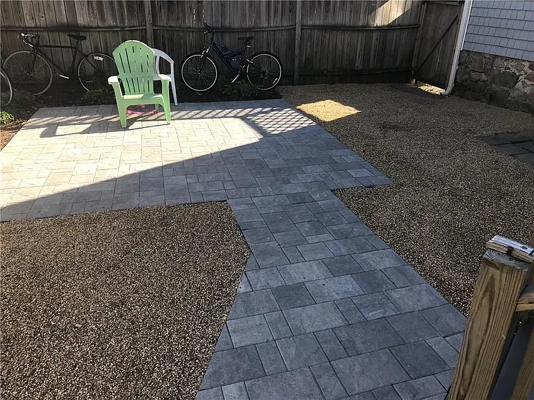 1 Lucas Ave — Photo 13