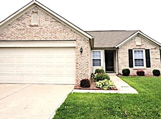 18 Lasalle Ct, Whiteland, IN 46184