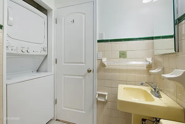 Rented by Corcoran | media 24