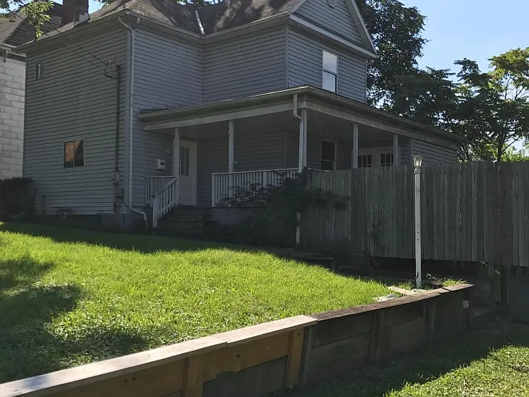 125 Haymond St — Photo 1