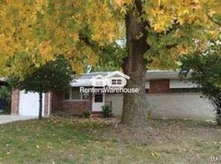 1830 Patterson Rd, Florissant, MO 63031