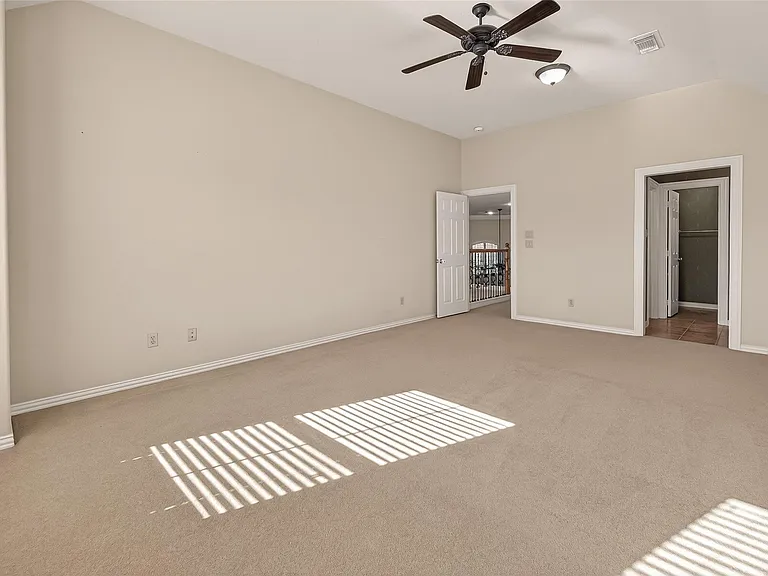 2210 Bywater Dr — Photo 28