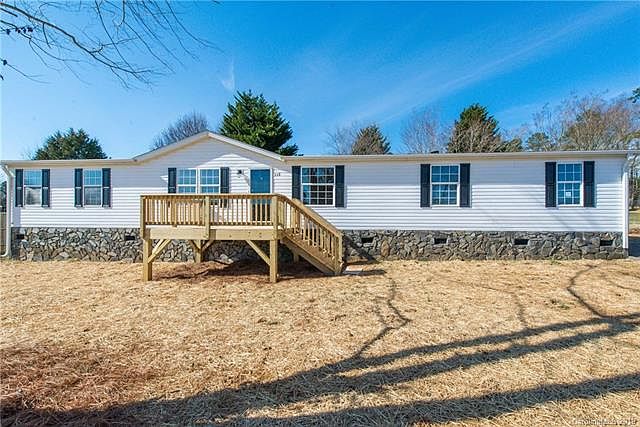 1st image of 115 Butterfield Ln