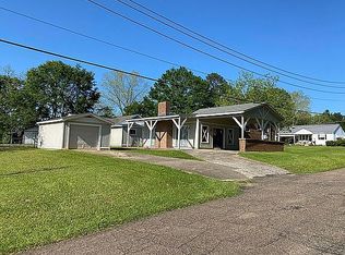 212 6th St, Purvis, MS 39475