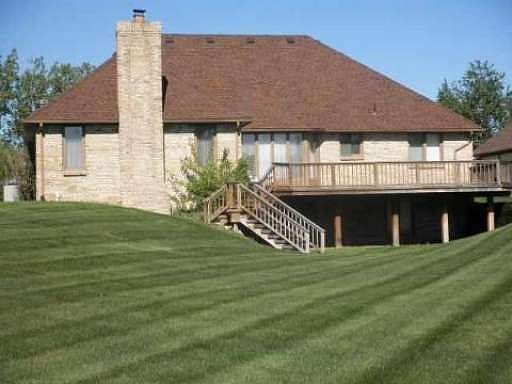 2nd image of 46384 Hawkins Ct
