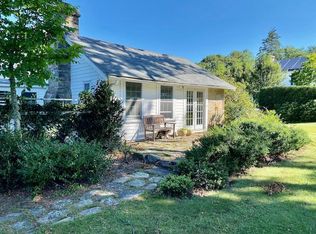 495 Congdon Hill Rd #COTTAGE, Saunderstown, RI 02874