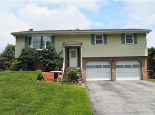 2381 Huckleberry Rd, Allentown, PA 18104