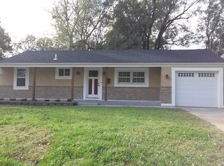 6212 Riggs St, Mission, KS 66202