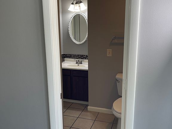 4th image of 4465 W Milham Ave #1
