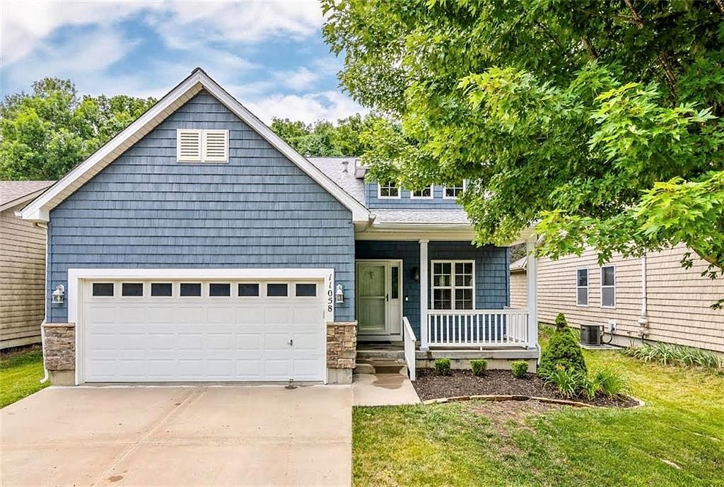 11058 Whispering Ln, Kansas City, KS 66109 Zillow