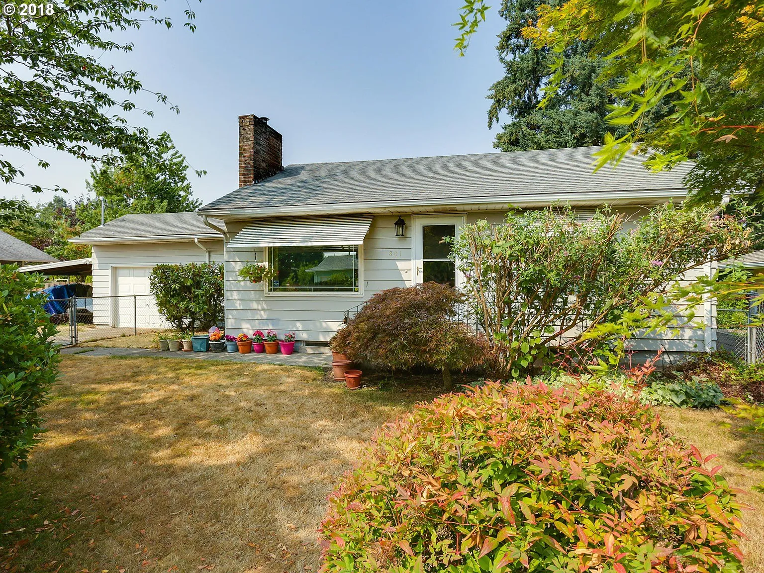 801 SE 137th Ave photo 1