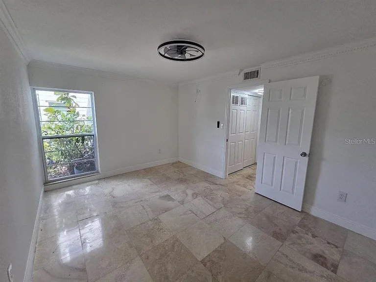 2424 W Tampa Bay Blvd #I103 — Photo 12