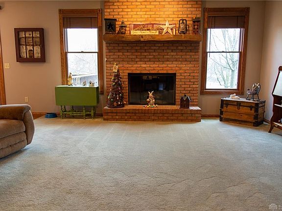 5th image of 506 Patricia Faye Ct