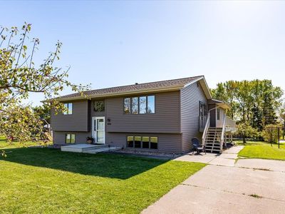 816 15th Ave, Two Harbors, MN, 55616