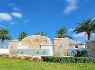 3350 W 112th St, Hialeah, FL 33018