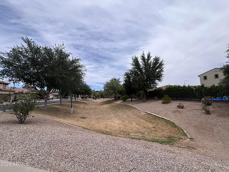 3581 E Zion Way — Photo 25