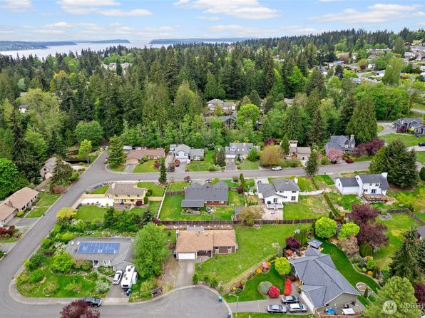 9139 50th Place W, Mukilteo, WA 98275