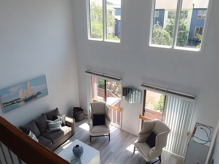 305 Swans Wharf Row — Photo 16