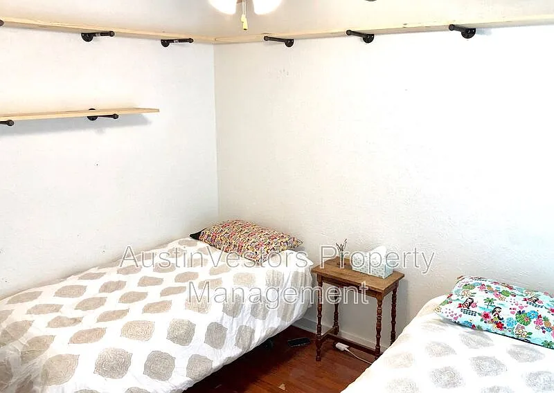 2 bed, 2.0 bath, $1,600 — Photo 4