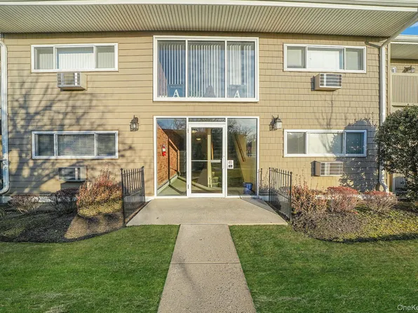 365 Route 111 #A2, Smithtown, NY 11787