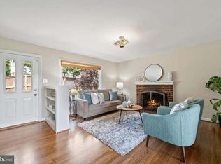 836 31st St S APT A, Arlington, VA 22202