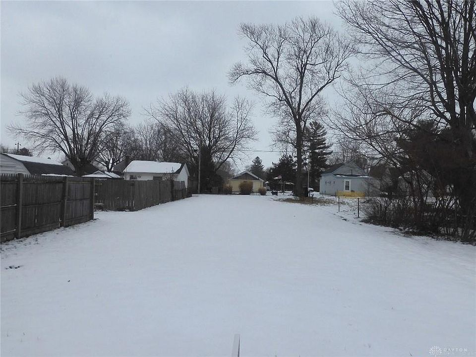1st image of 969 McDowell St