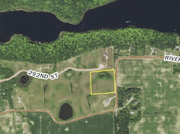 292nd St, Fergus Falls, MN 56537