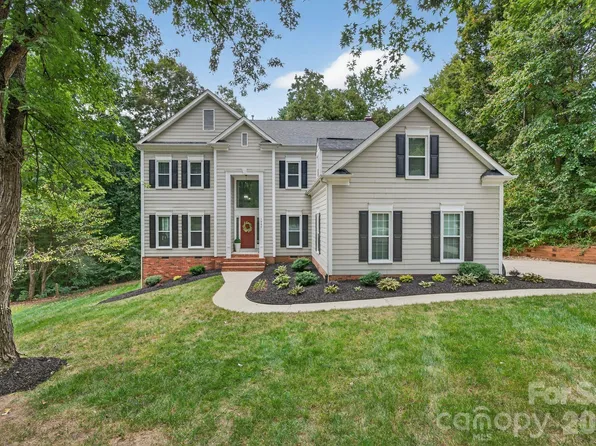5800 Paper Whites Pl, Charlotte, NC 28269