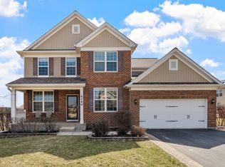 4140 Heartleaf Ln, Naperville, IL 60564