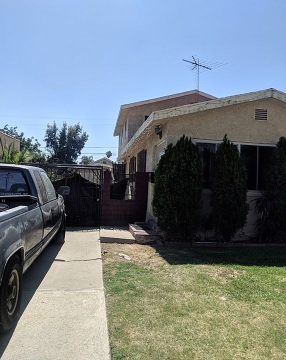 1st image of 1714 W 84th St