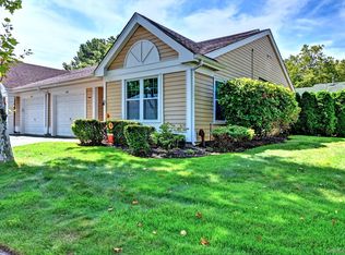 272 Glen Drive, Ridge, NY 11961