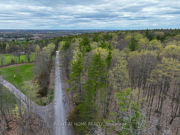 3rd image of 262 Golf Course Rd