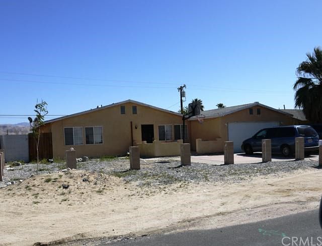 2nd image of 13590 Santa Ysabel Dr