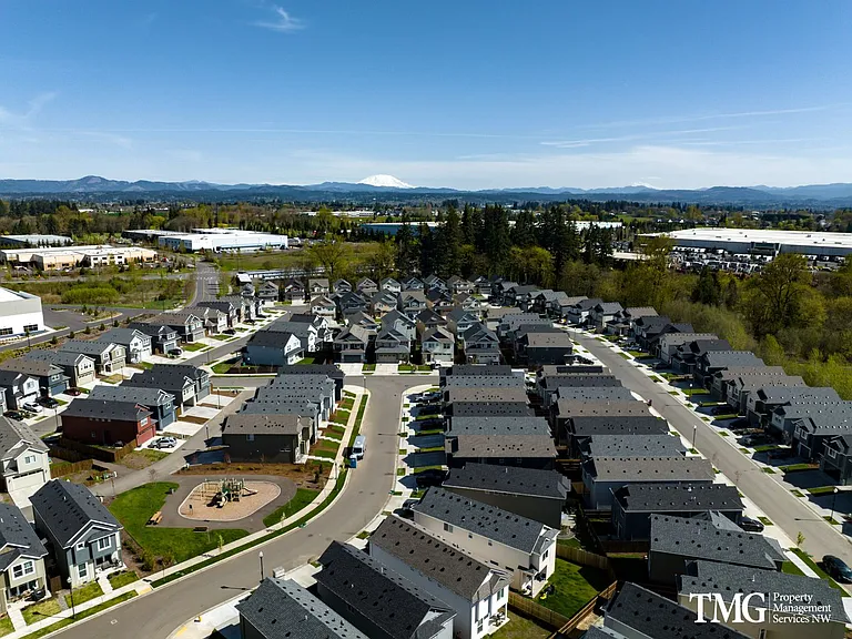 7242 S Ridge Way — Photo 24