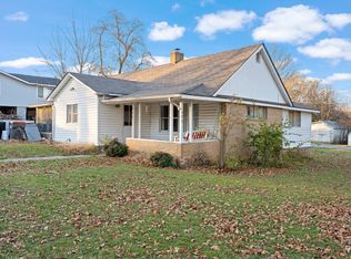 602 S Spring St, Grove, OK 74344