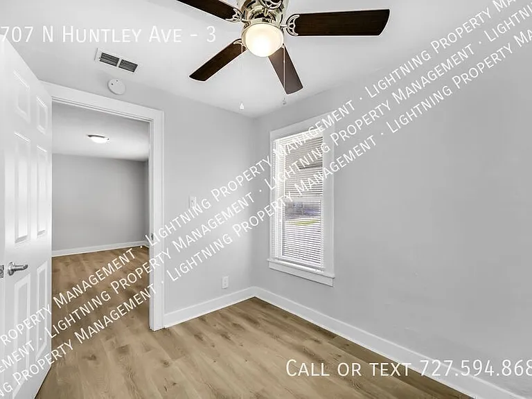 7707 N Huntley Ave #3 — Photo 10