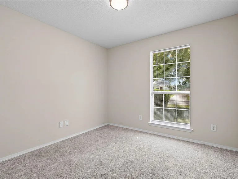 1469 Homestead Dr — Photo 13