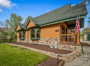 4315 Ivanhoe Ave, Lisle, IL 60532