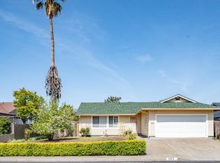 962 Emily Ave, Rohnert Park, CA 94928